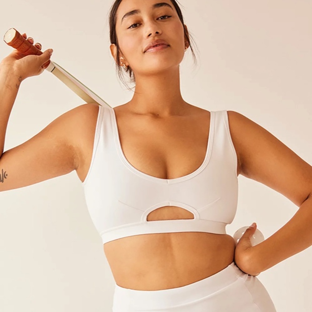 OUTDOOR VOICES White Peekaboo Sports Bra